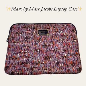 ✨Marc by Marc Jacobs Laptop Case. Purple and Gold✨